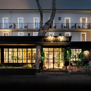 Hotel Vagabond ***