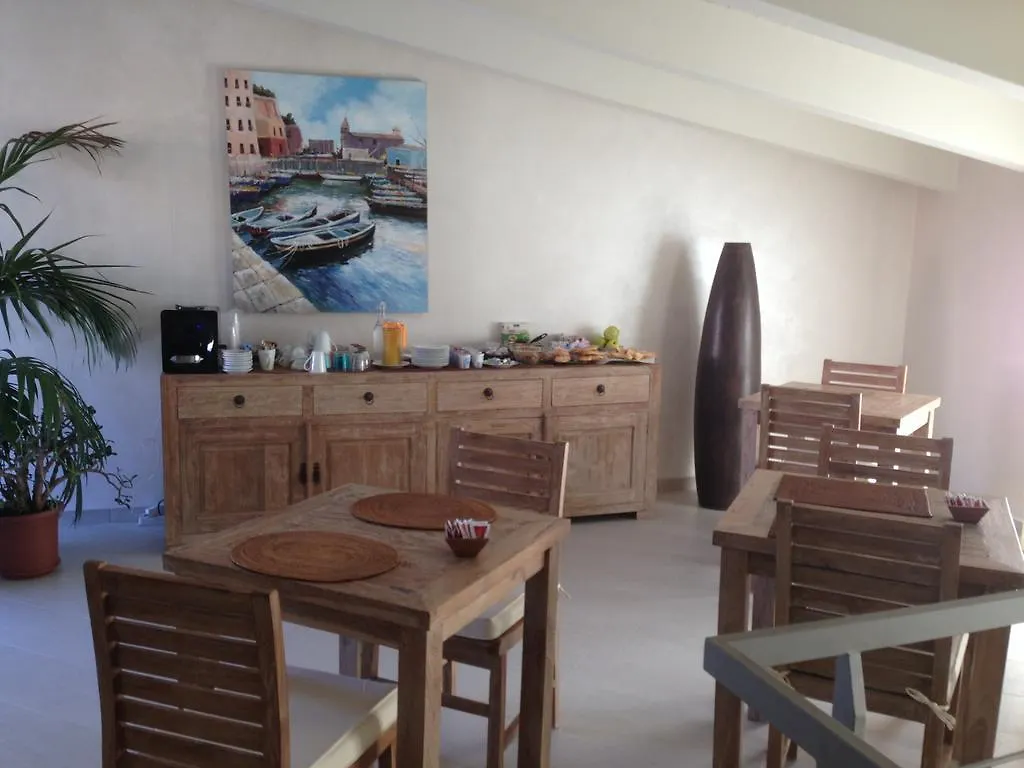 La Casa Di Pier Hotel Olbia Guest house