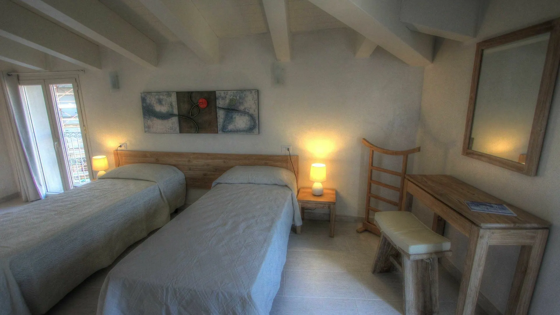 La Casa Di Pier Hotel Olbia 2*,